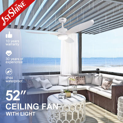 良い値段 3色LEDライトとメモリ機能のプラスチックLED天井扇風機 オンライン