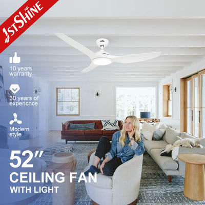 ROHS 52インチ ホワイト低騒音 大気流通天井扇風機 LED5速リモコン