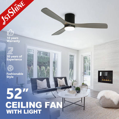 低騒音 35W 装飾用スペース節約用 LEDライト付きのフラッシュマウント天井扇風機