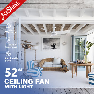 耐久性のあるプラスチック製シーリングファン、軽量構造と強力なモーターにより、公共エリアで効果的な冷却を提供