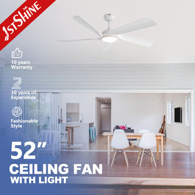 良い値段 LEDライトとABSブレードを持つ52インチホワイト・モダン・天井扇風機 - 静かなDCモーターとリモコン オンライン
